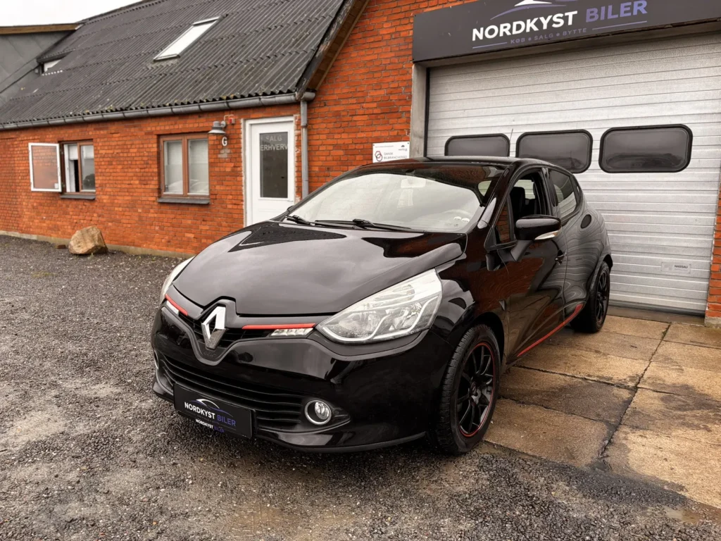 Renault Clio – Lavt km og med træk